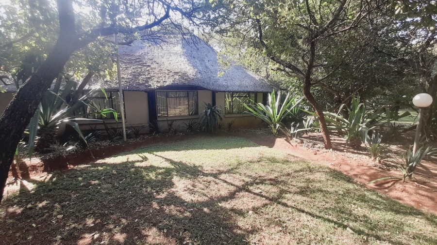 Commercial Property for Sale in Hartbeespoort Rural North West